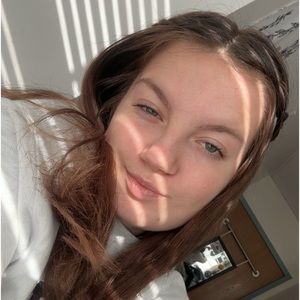 Meet your Posher, Kelsey